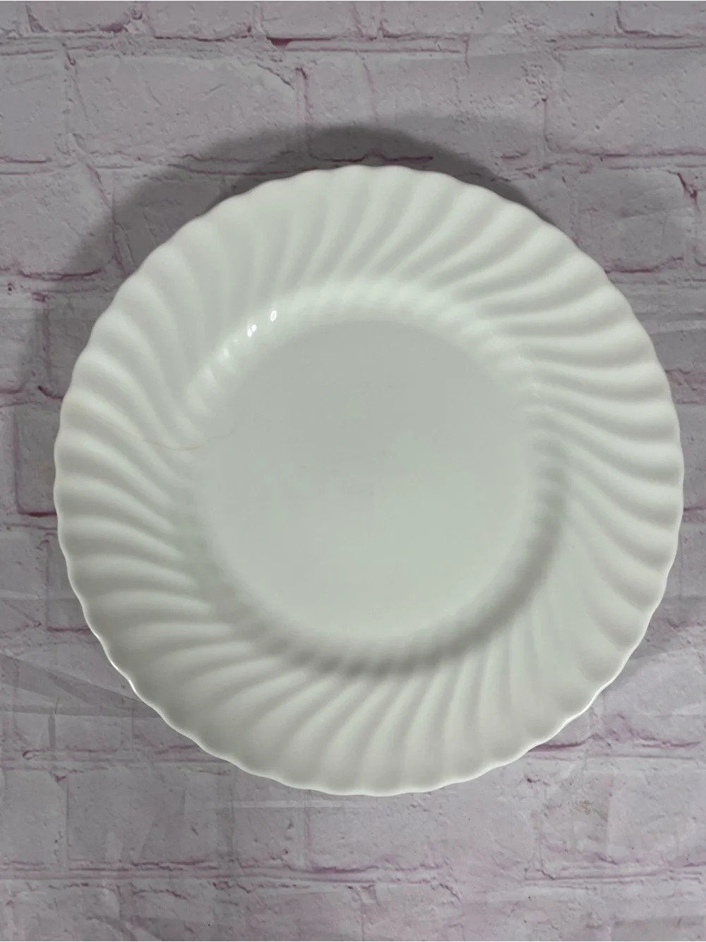 Vintage Minton White Fife Bone China Dinner Plate 10 3/4” England Discontinued
